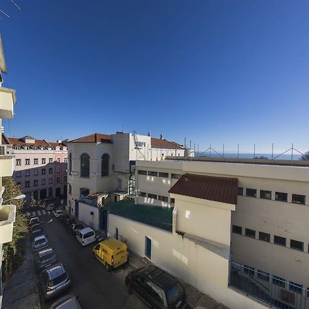 Spacious 4Bdr River View Apartment Lisbon Exterior photo